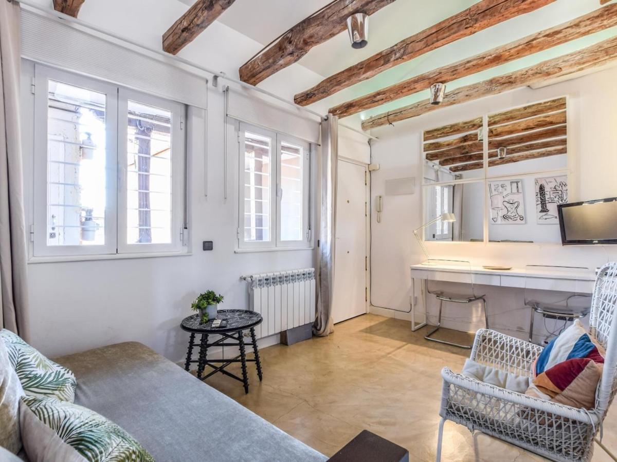 Apartamento En La Plaza De Lavapies Para 4 Personas Madrid Exterior foto