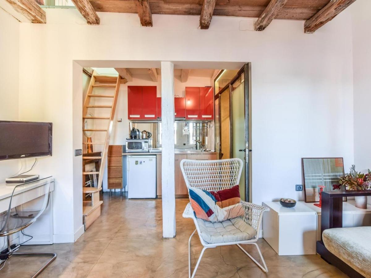 Apartamento En La Plaza De Lavapies Para 4 Personas Madrid Exterior foto