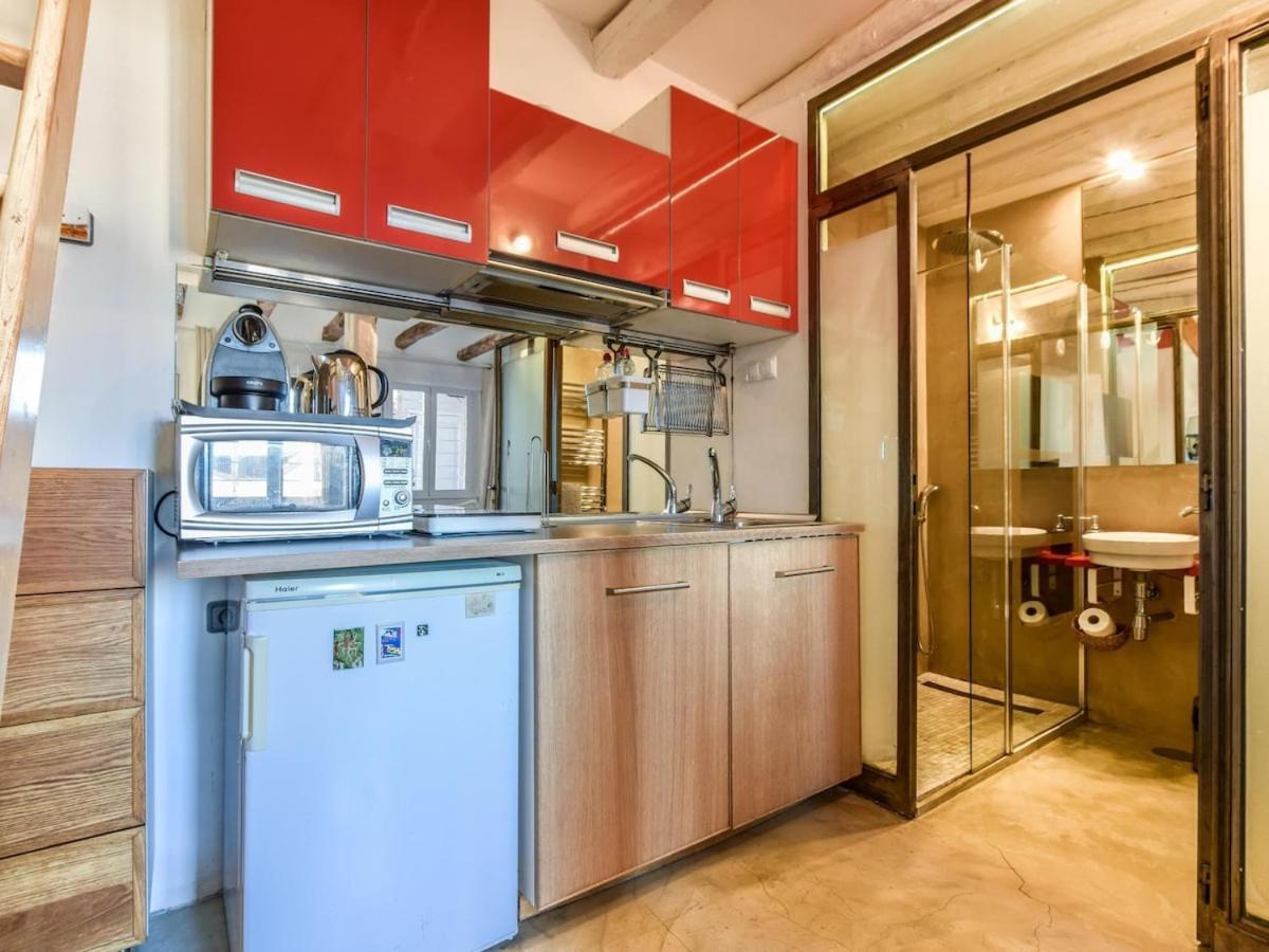 Apartamento En La Plaza De Lavapies Para 4 Personas Madrid Exterior foto